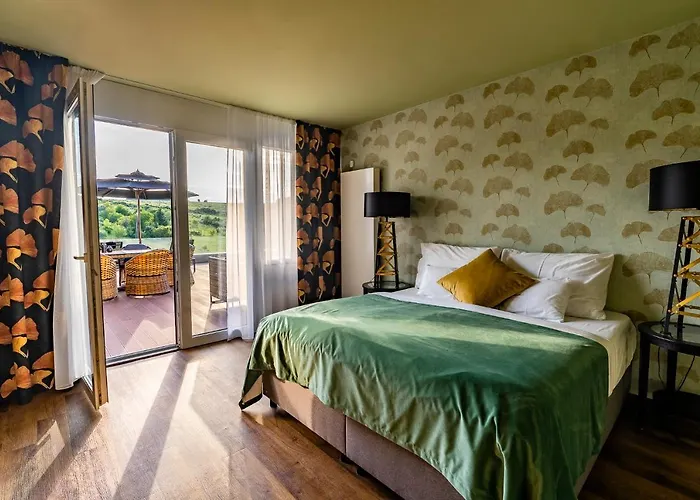 Allure & Отель 4*