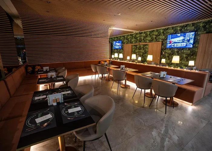 Allure & 4* Эгер