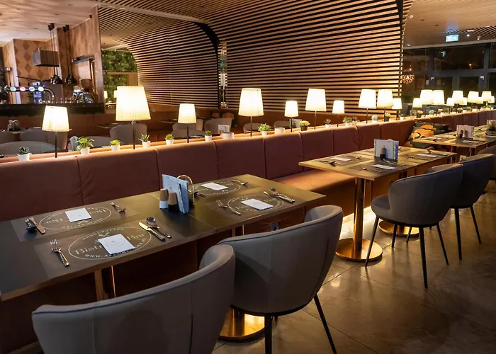 Allure & Отель 4*