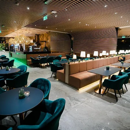 Allure Healthy & 4* Eger