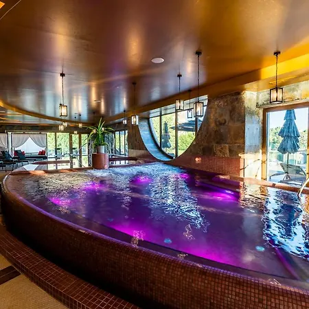 Allure Healthy & 4* Eger