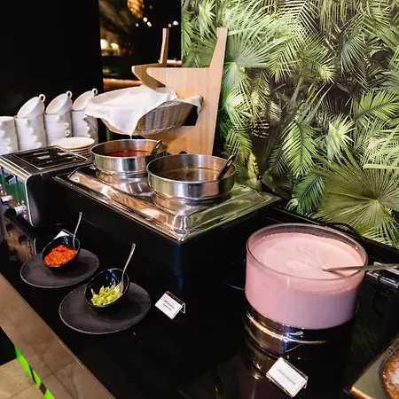 Hotel Allure Healthy & Eger